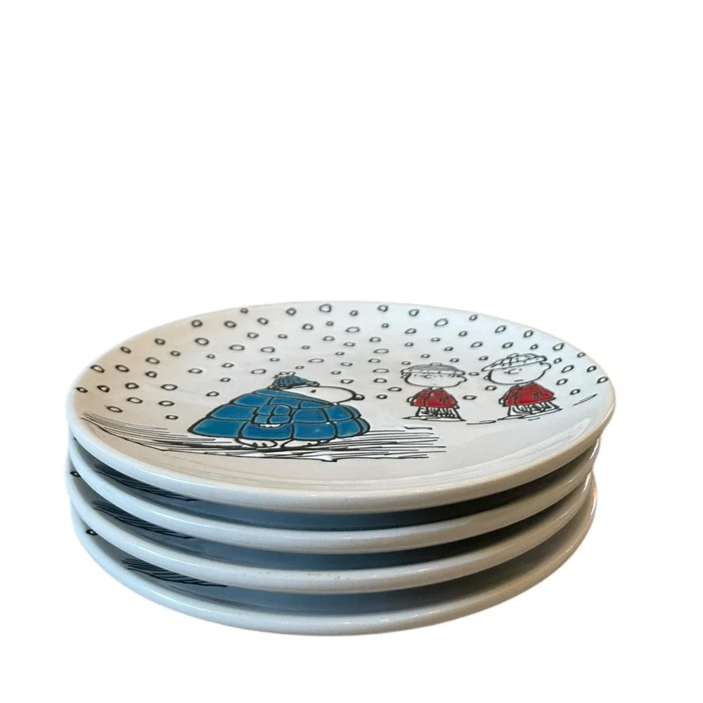 Peanuts Snoopy in Puffer Jacket Snow Appetizer Plates 6in Set of 4 Ceramic NEW